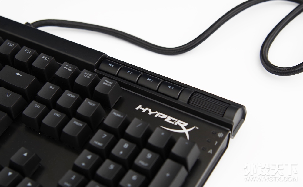 һ̫, HyperX Alloy Elite