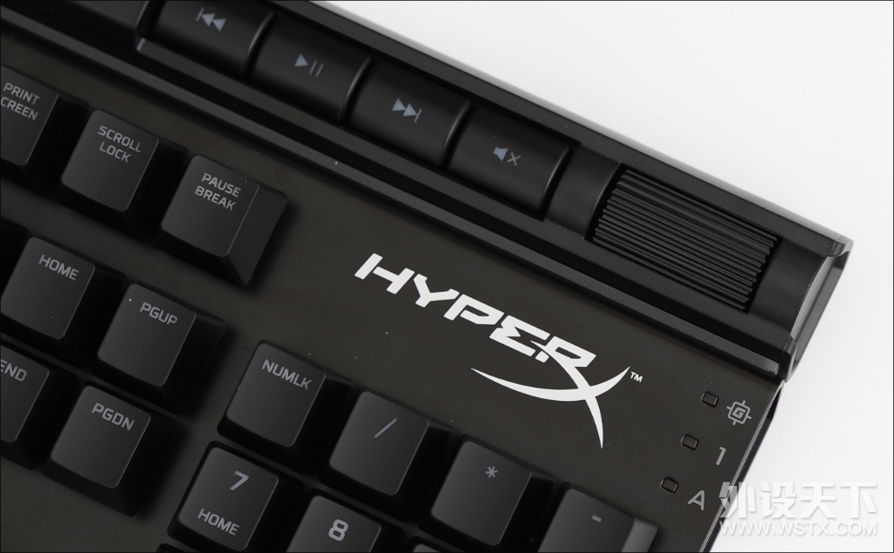 һ̫, HyperX Alloy Elite