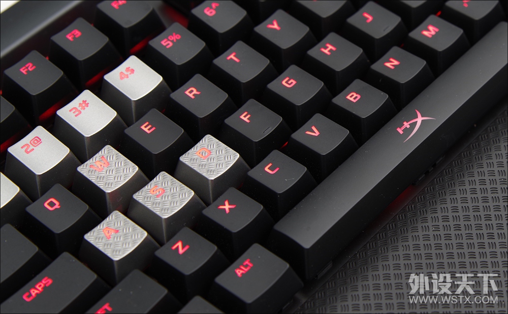 һ̫, HyperX Alloy Elite