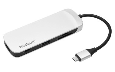CES 2018ʿƳ71 USB Type-CNucleum