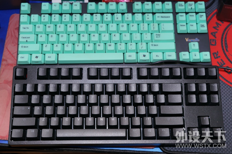 182504bf8geesfemqsrqs4.jpg