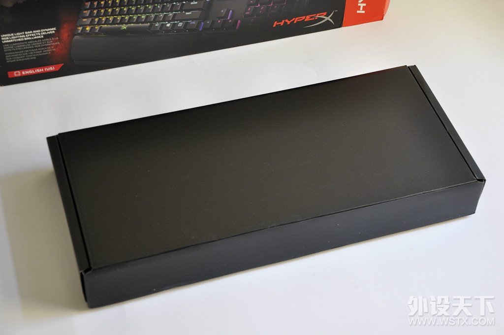 ��ʿ����ֵ���𾴣���ʿ��Elite RGB������