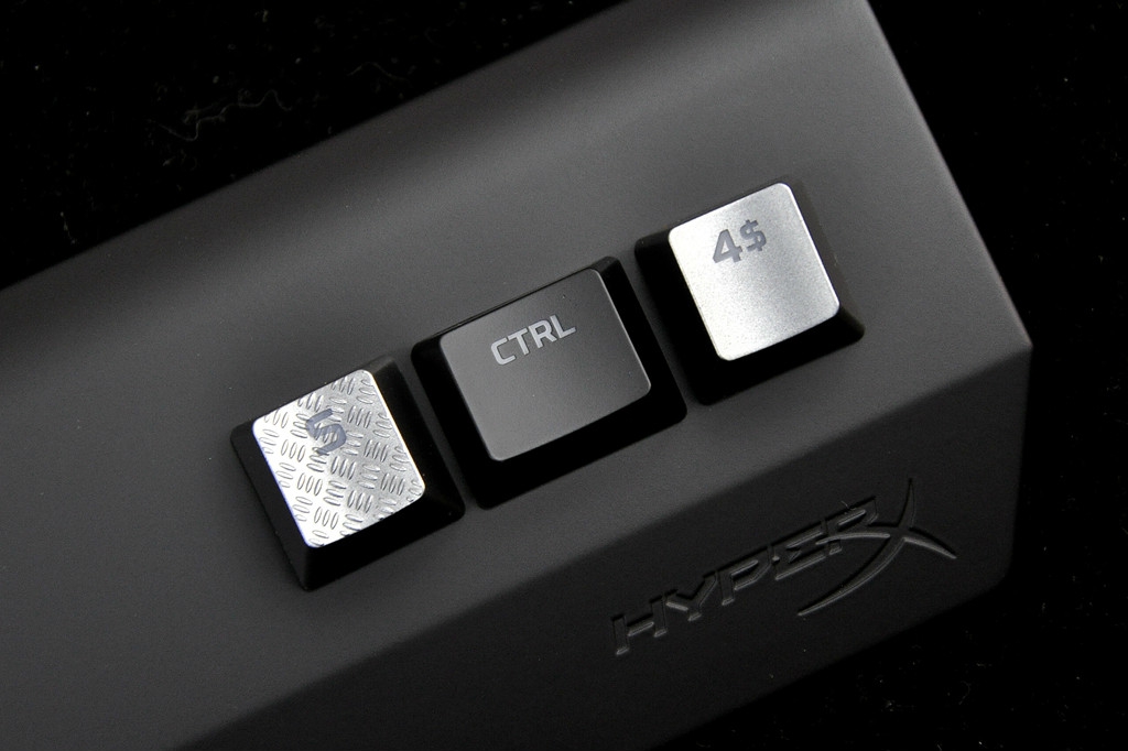 ��ʿ����ֵ���𾴣���ʿ��Elite RGB������