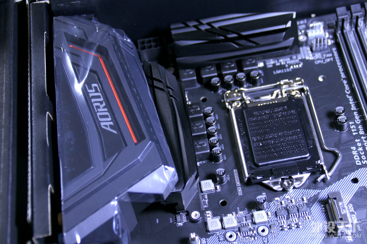 ׼ԪԼʡi7 8700K¹ⱦװSHOW