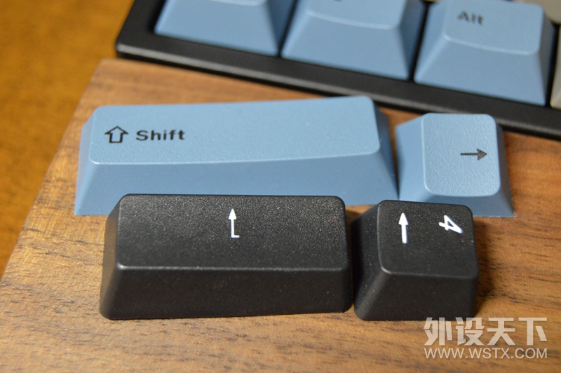 Leopold ² FC750R 10PD е ʹ