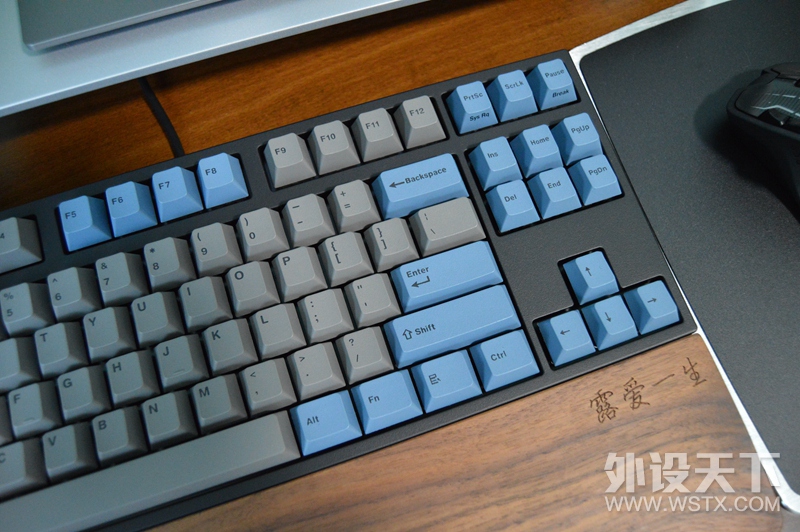 Leopold ² FC750R 10PD е ʹ