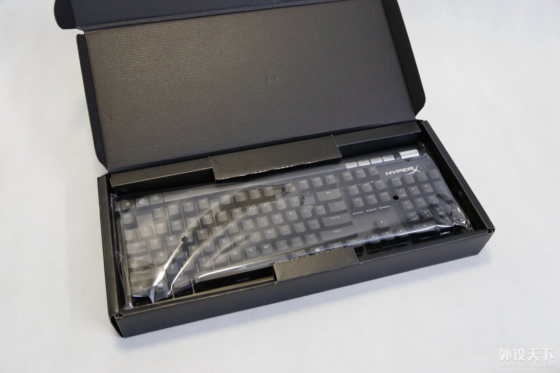 HyperX Alloy EliteRGBϷе̿
