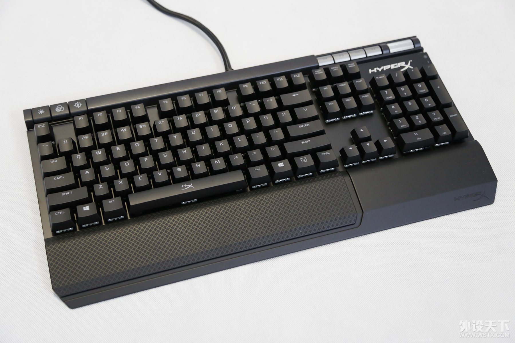 HyperX Alloy EliteRGBϷе̿