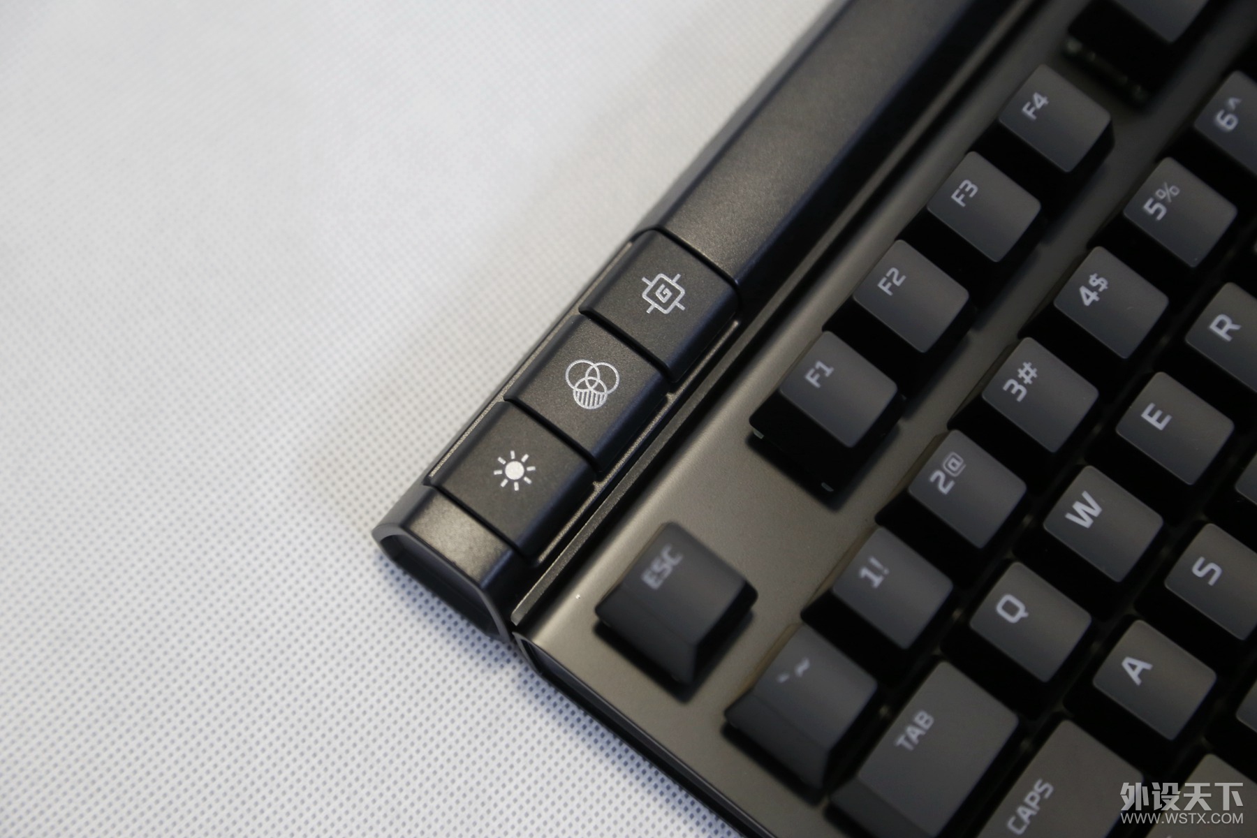 HyperX Alloy EliteRGBϷе̿