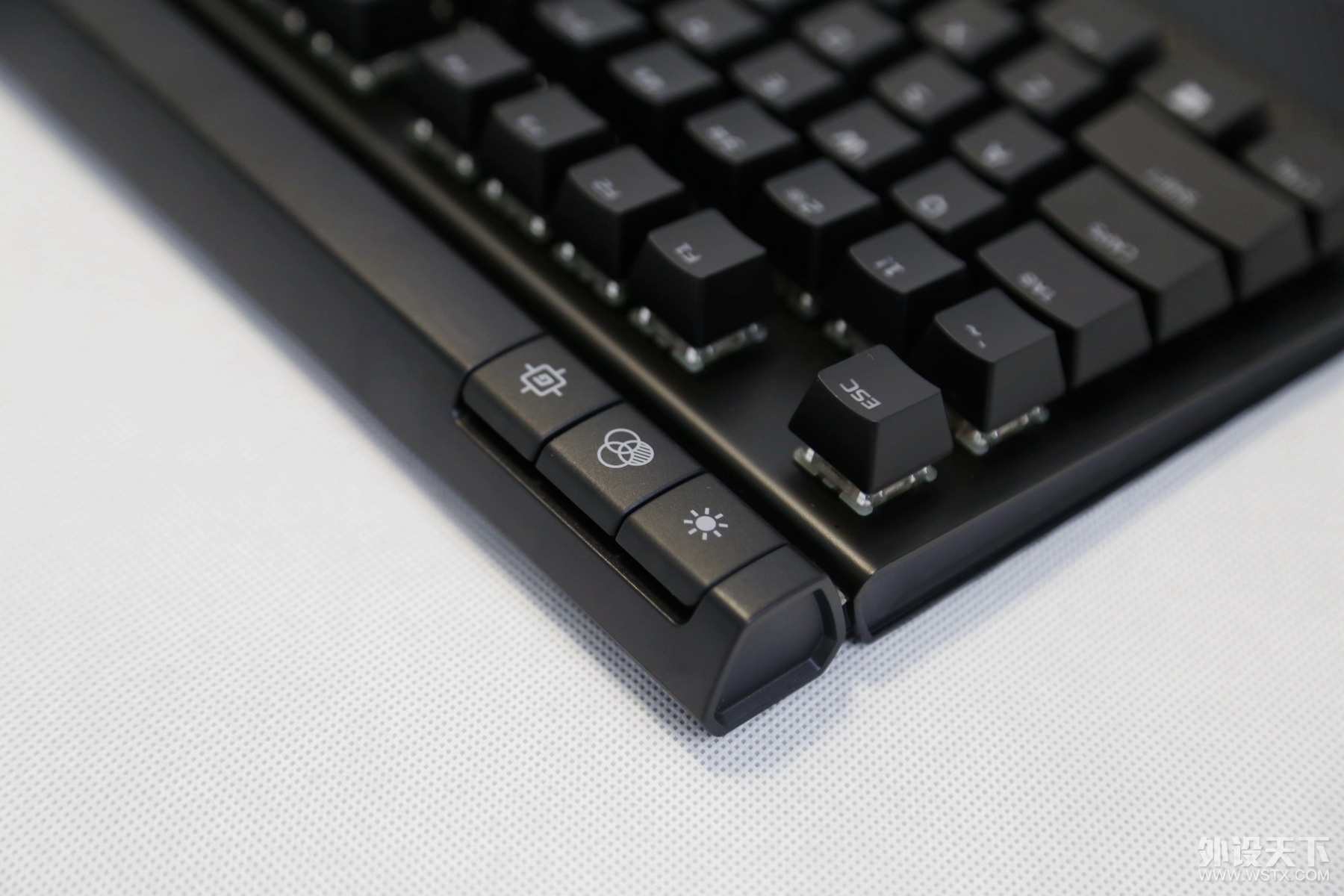 HyperX Alloy EliteRGBϷе̿