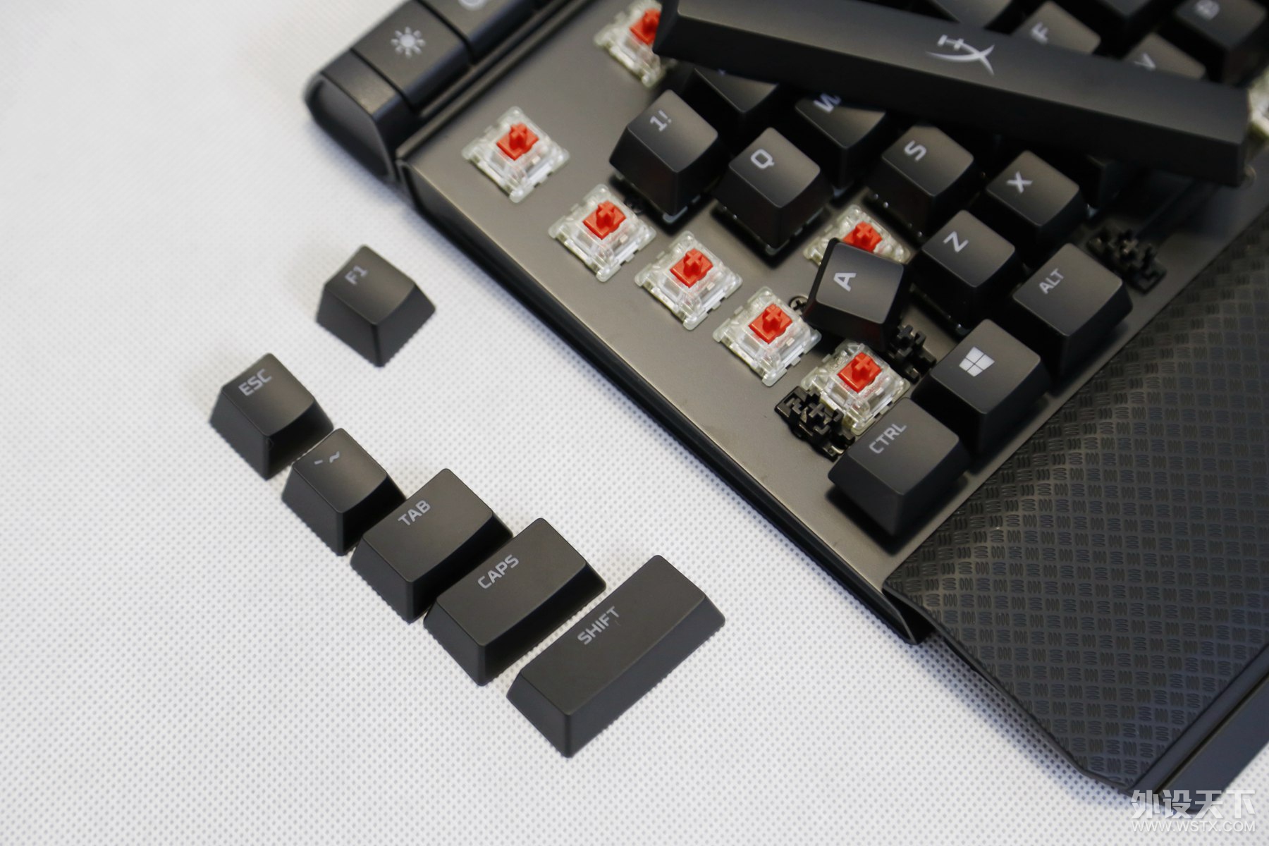 HyperX Alloy EliteRGBϷе̿