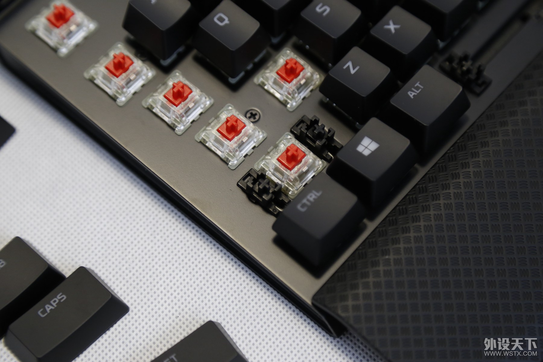 HyperX Alloy EliteRGBϷе̿