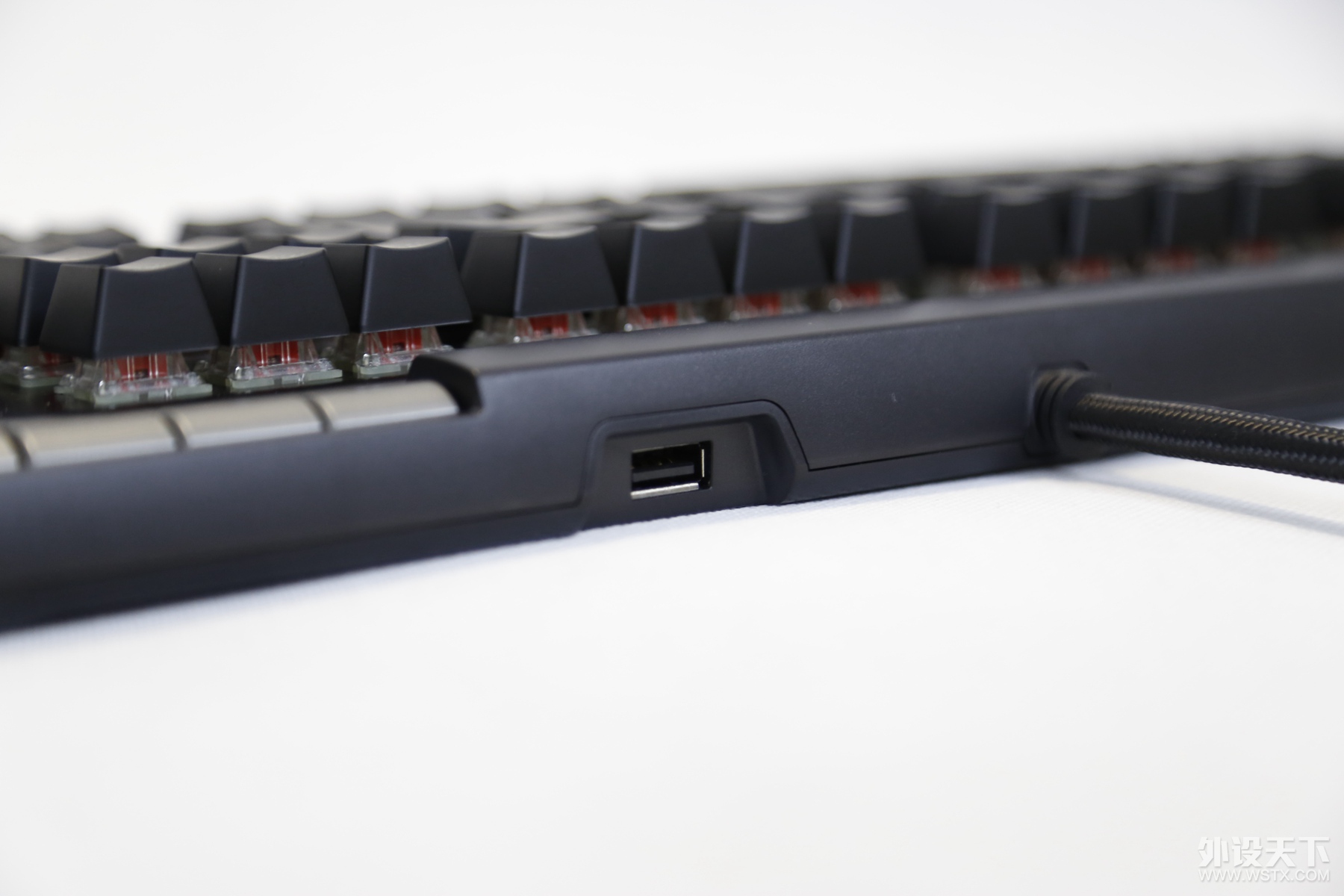 HyperX Alloy EliteRGBϷе̿