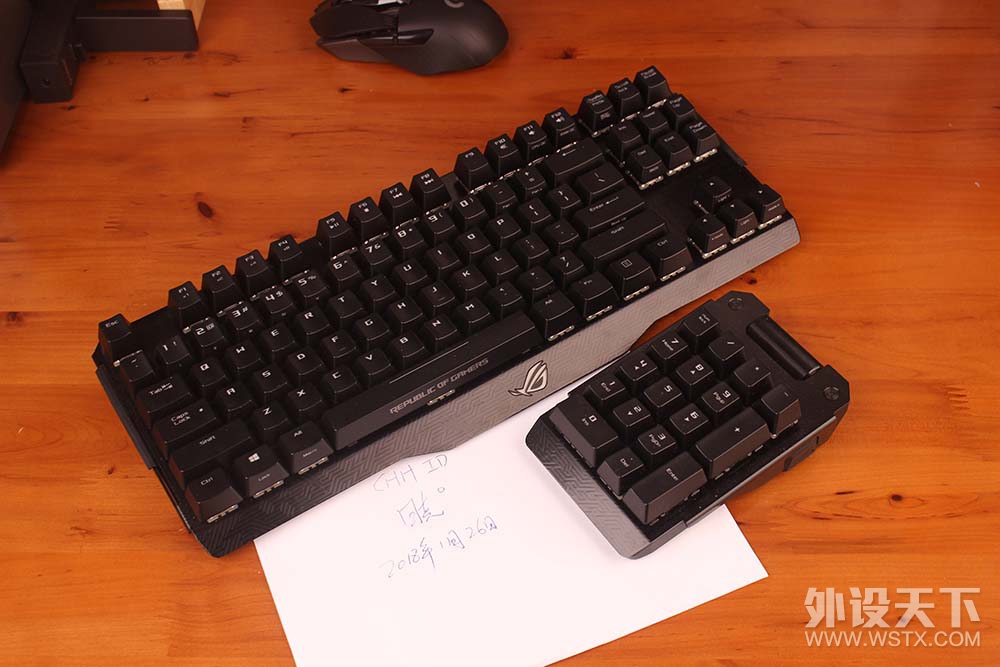 Ȫݡ˶ROG CLAYMORE е 1050Ԫ