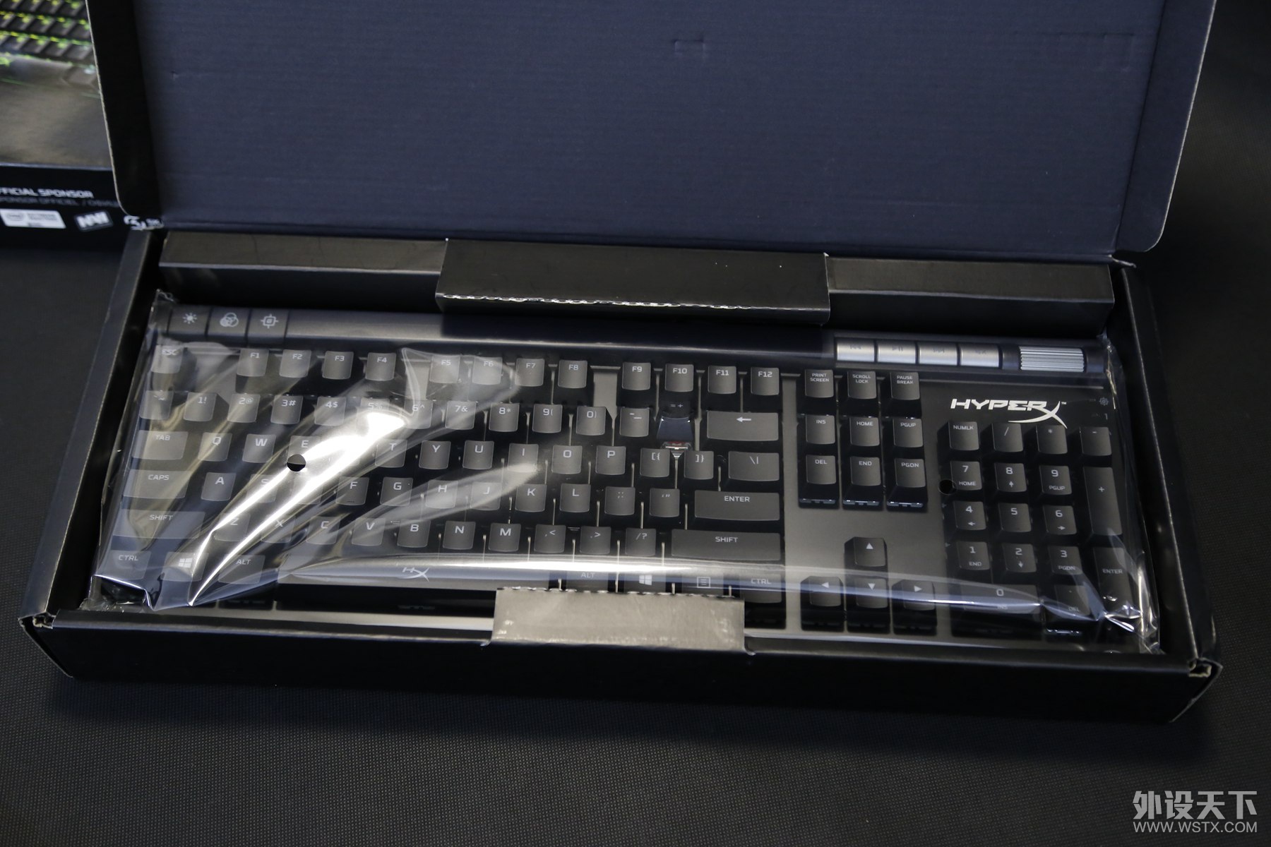 ٱŲ---- HyperX Alloy EliteRGBеɹ