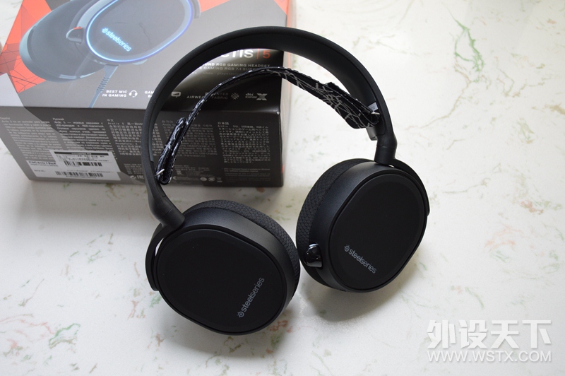 SteelSeries  Arctis5 Ϸ ɫ ʹò