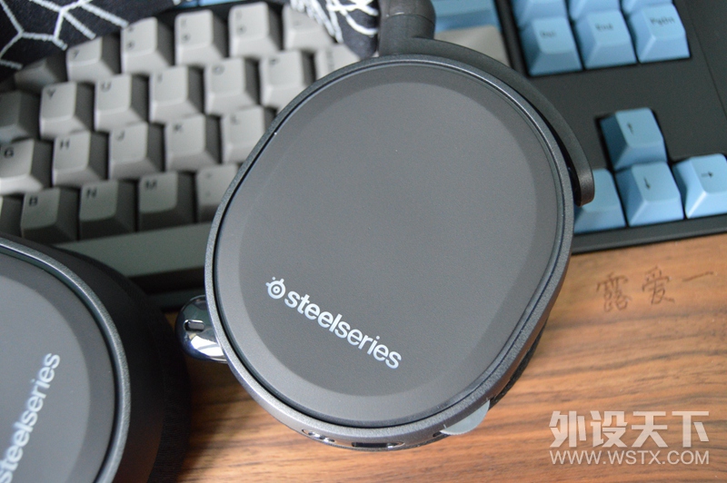 SteelSeries  Arctis5 Ϸ ɫ ʹò