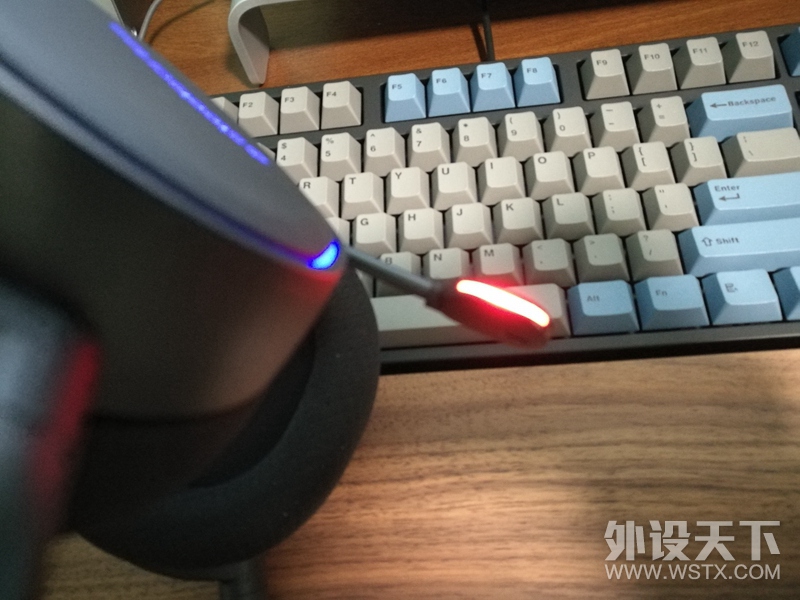 SteelSeries  Arctis5 Ϸ ɫ ʹò