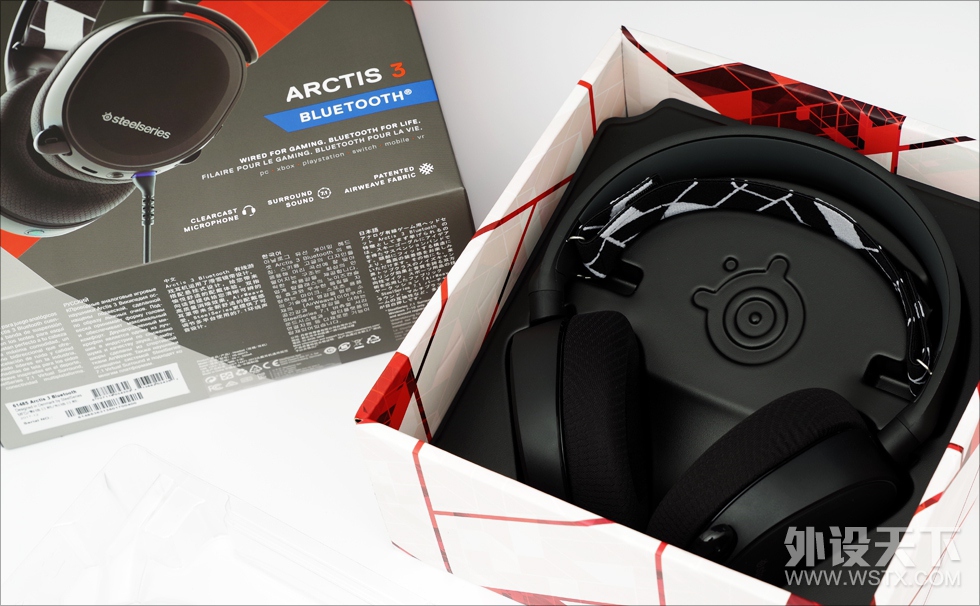 һս, ARCTIS 3 Bluetooth