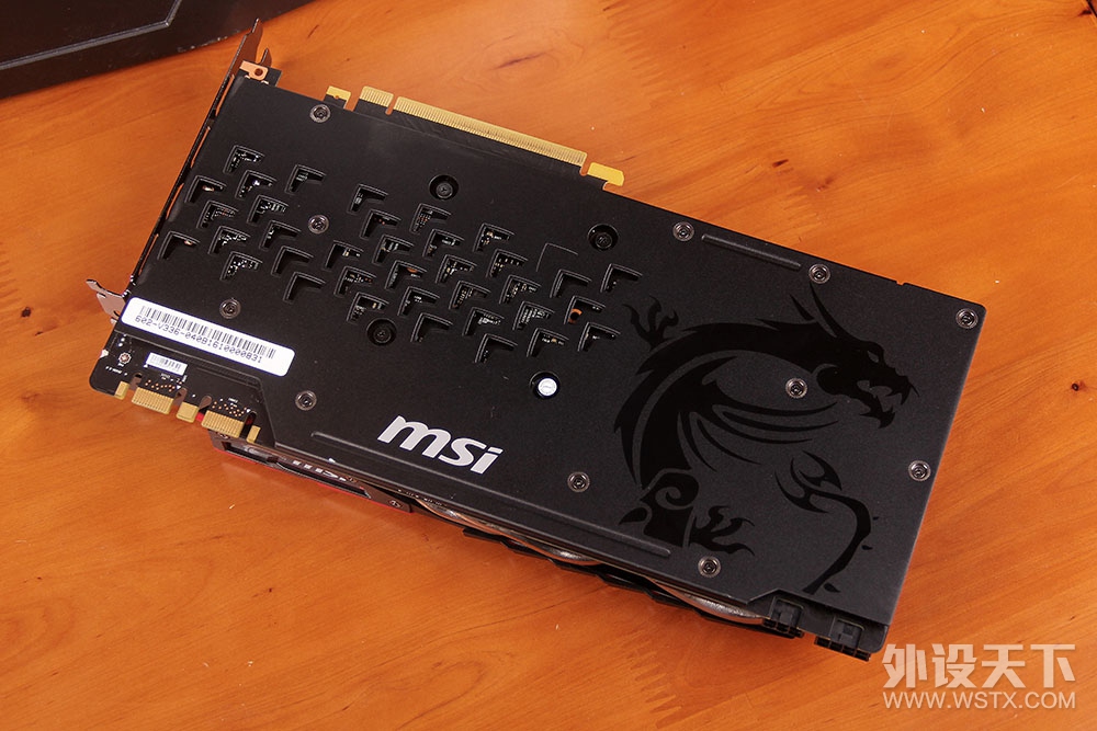 Ʒ��С���ں���װС�����кβ�ͬ��MSI��˹��3�羺������������