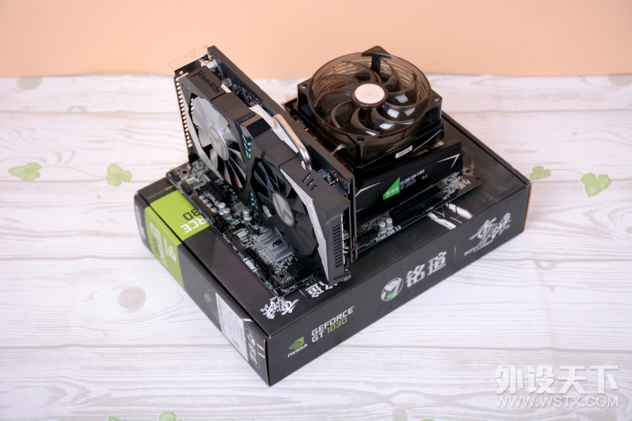 ����˵�£�������������ôѡ��Intel Ӣ�ض� i3 8100 ��AMD ���� Ryzen 3 2200G