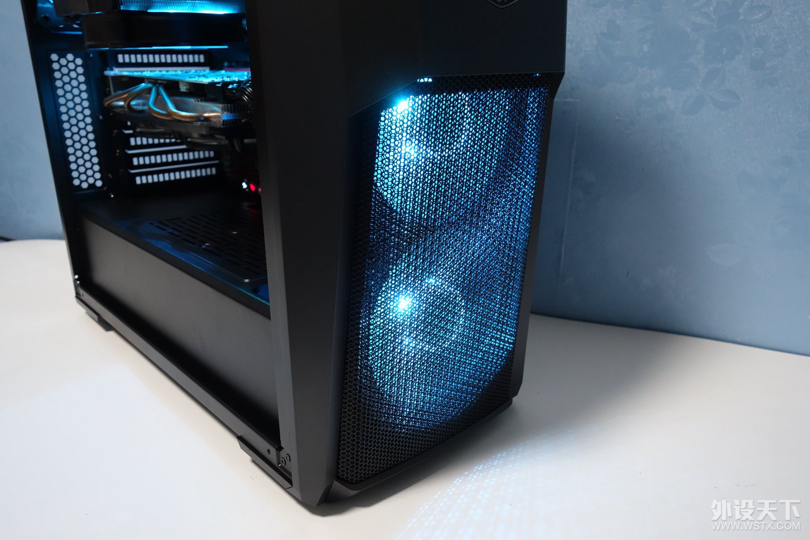 ���˸ֻ���������RGB���������������RGB�����װ��