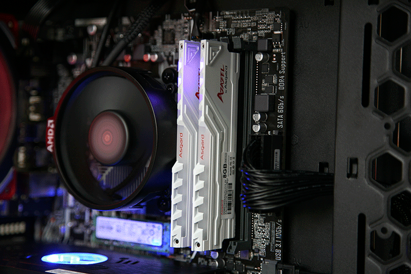 10系卡与的“Ti”的强强联手 AMD与NVIDIA的激情碰撞