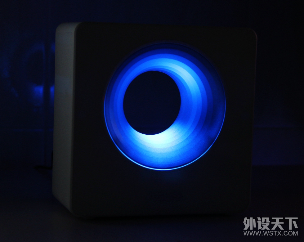 ���ԾӼ�·��֮��������˶Blue Cave