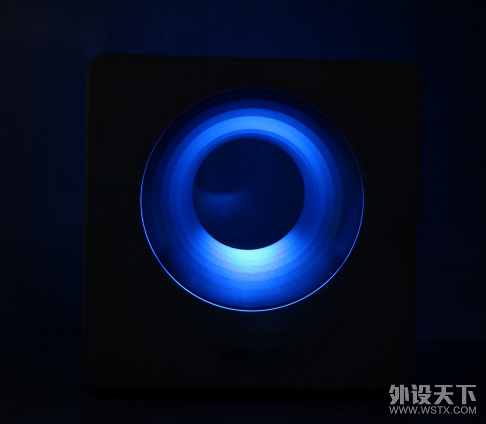 ���ԾӼ�·��֮��������˶Blue Cave
