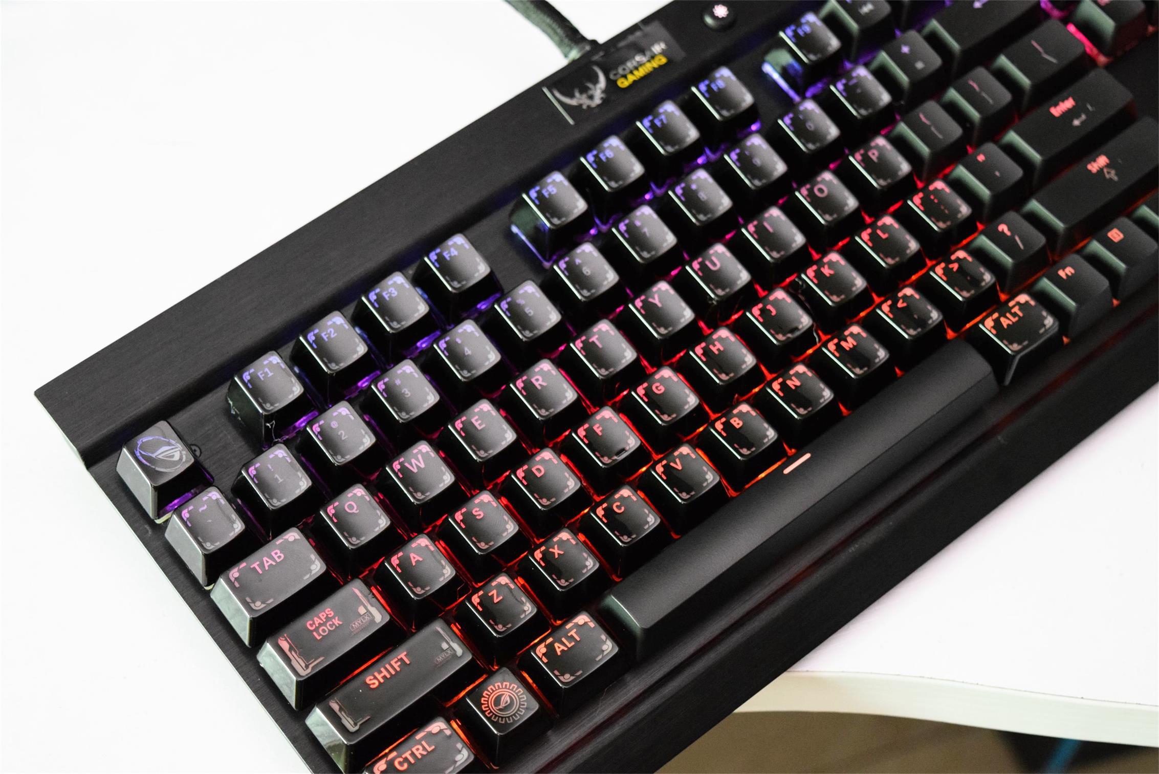 ׽ ȭ ֳʵ˵   K65 RGB VS   G87S