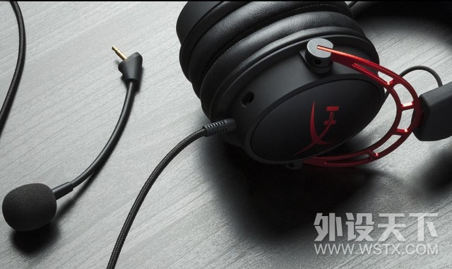 ԼװHyperX Alpha˫ǻ羺Ϸ