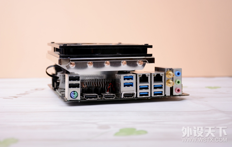 �κ�ǿ��֢��Intel i5-8500 CPU & ���uGT1030 װ����