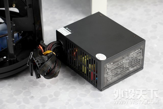�κ�ǿ��֢��Intel i5-8500 CPU & ���uGT1030 װ����