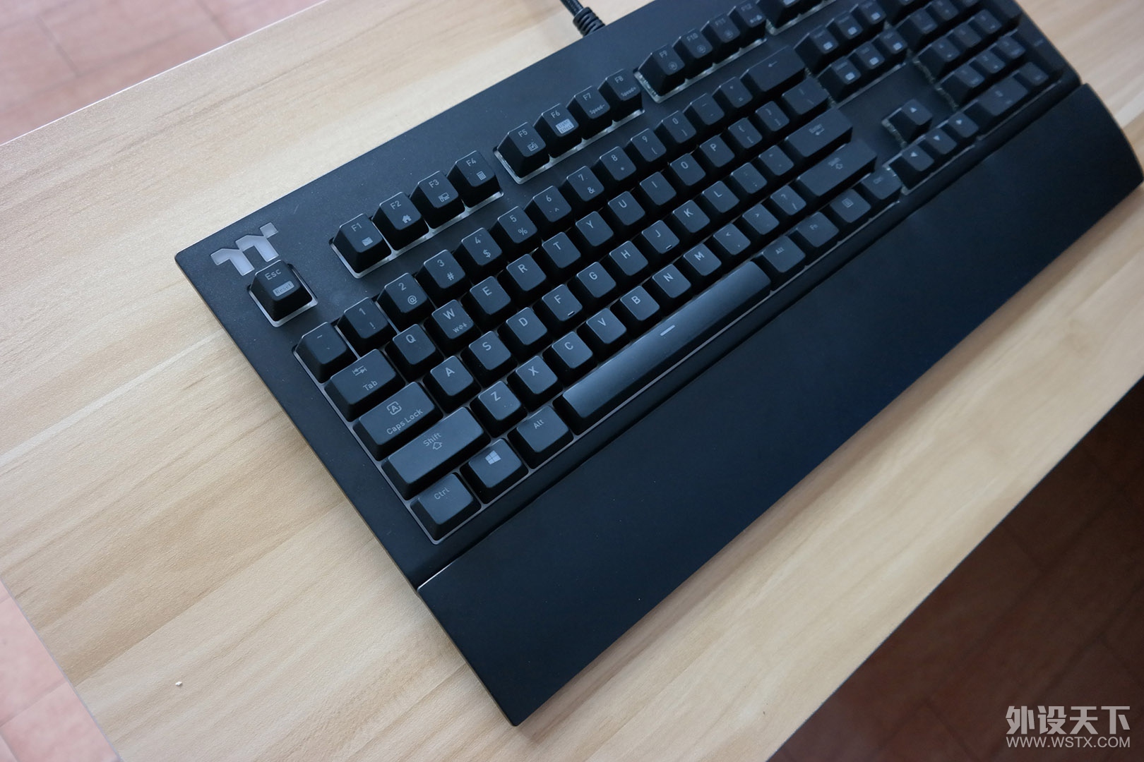 ֻRGB¸߶ȣTTX1е̿