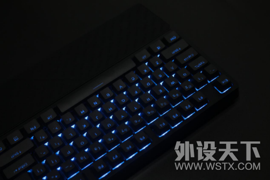告别“原谅绿”成就“水桶型”机械键盘——富勒G900S RGB评测报