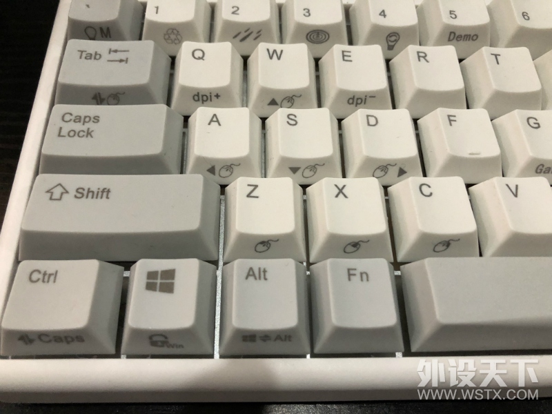 ����֮�������----PLUM Niz84˫ģRGB���估���ø���