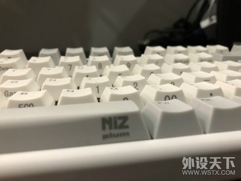 ����֮�������----PLUM Niz84˫ģRGB���估���ø���
