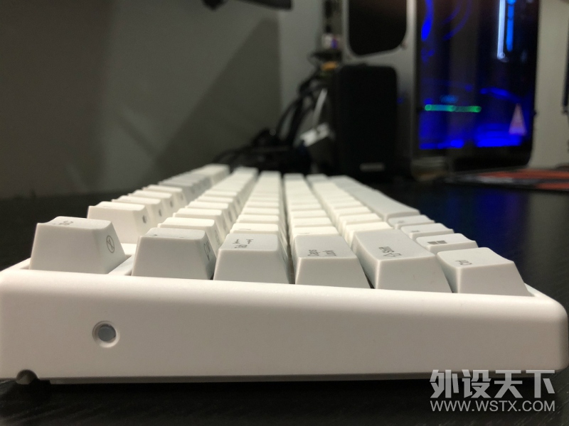 ����֮�������----PLUM Niz84˫ģRGB���估���ø���