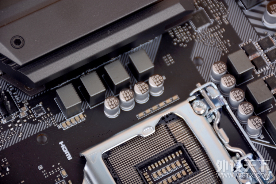 ΢�� B360 ���Ͳ����+Intel Ӣ�ض� i5 8500 ������ ��ȫ����