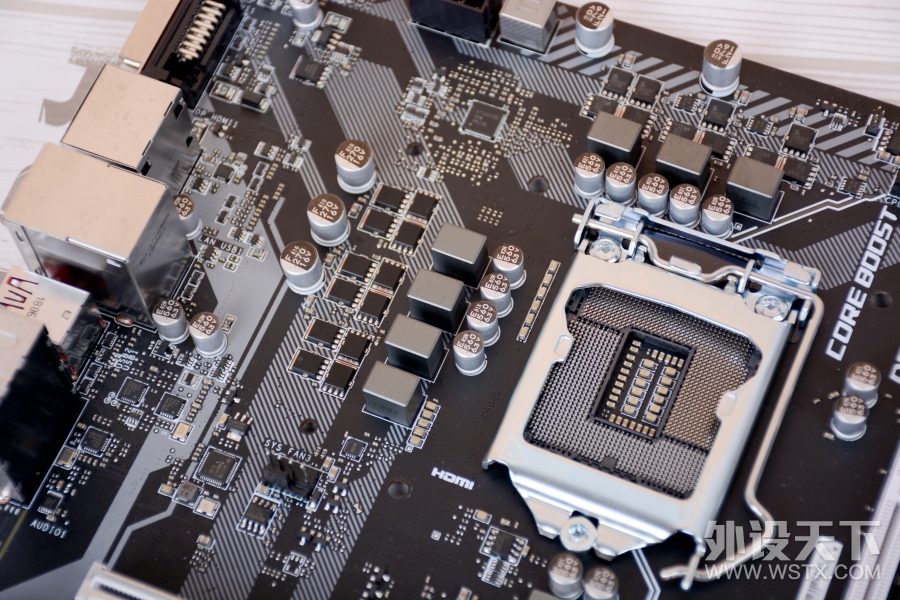 ΢�� B360 ���Ͳ����+Intel Ӣ�ض� i5 8500 ������ ��ȫ����