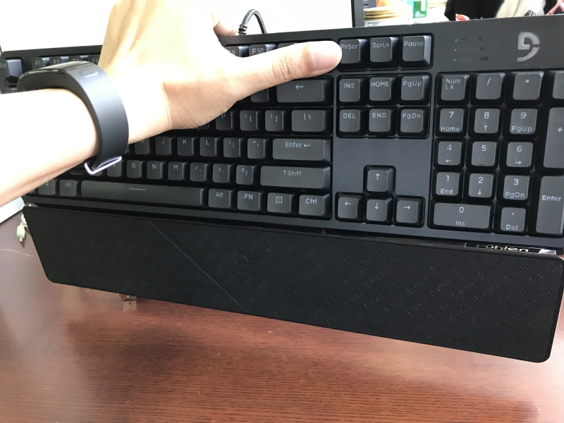 �Դ�����������һ�����Ŷ������ˡ�����������G900S RGB����