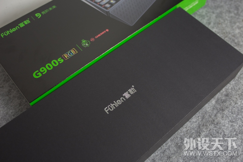 ����PBTȫ��ռ�ñ��ӣ��RGB����Ϸ���̣�����G900S RGB����