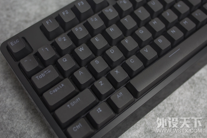 ����PBTȫ��ռ�ñ��ӣ��RGB����Ϸ���̣�����G900S RGB����