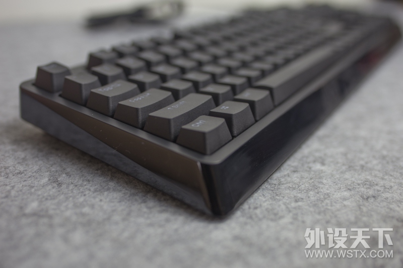 ����PBTȫ��ռ�ñ��ӣ��RGB����Ϸ���̣�����G900S RGB����