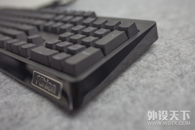 ����PBTȫ��ռ�ñ��ӣ��RGB����Ϸ���̣�����G900S RGB����