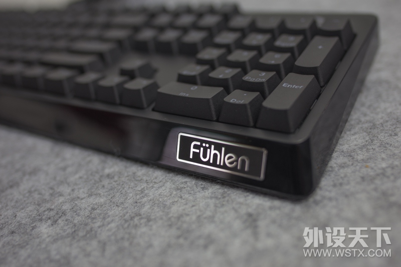 ����PBTȫ��ռ�ñ��ӣ��RGB����Ϸ���̣�����G900S RGB����