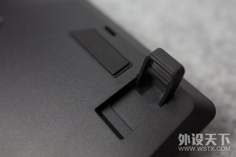 ����PBTȫ��ռ�ñ��ӣ��RGB����Ϸ���̣�����G900S RGB����