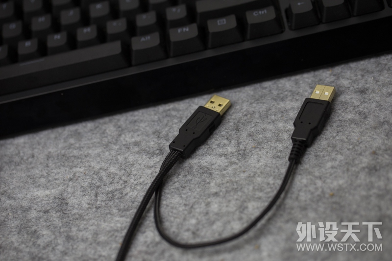 ����PBTȫ��ռ�ñ��ӣ��RGB����Ϸ���̣�����G900S RGB����