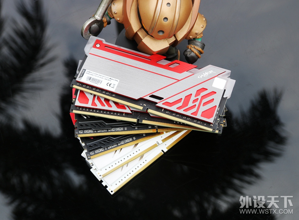������ʡ�Ӱ��GAMER ����RGB DDR4-3000 8G*2����