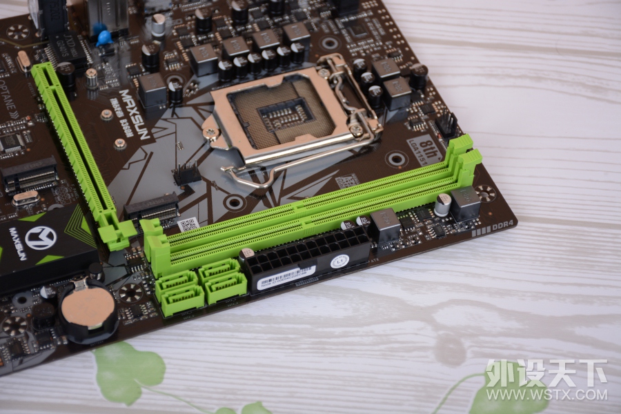 Intel Ӣ�ض� I5 8400+MAXSUN ���u B360 ��ս�ߡ�Ʒ�ƻ�"�ܻ�����